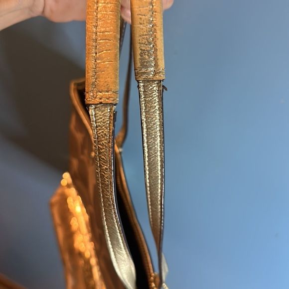 Coach Shoulder Bag - Picture 6 of 7